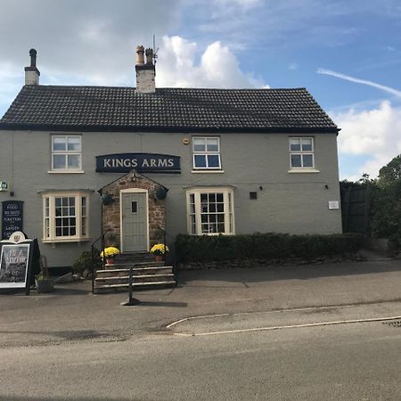 The Kings Arms Bed & Breakfast Мелтън Моубрей Екстериор снимка